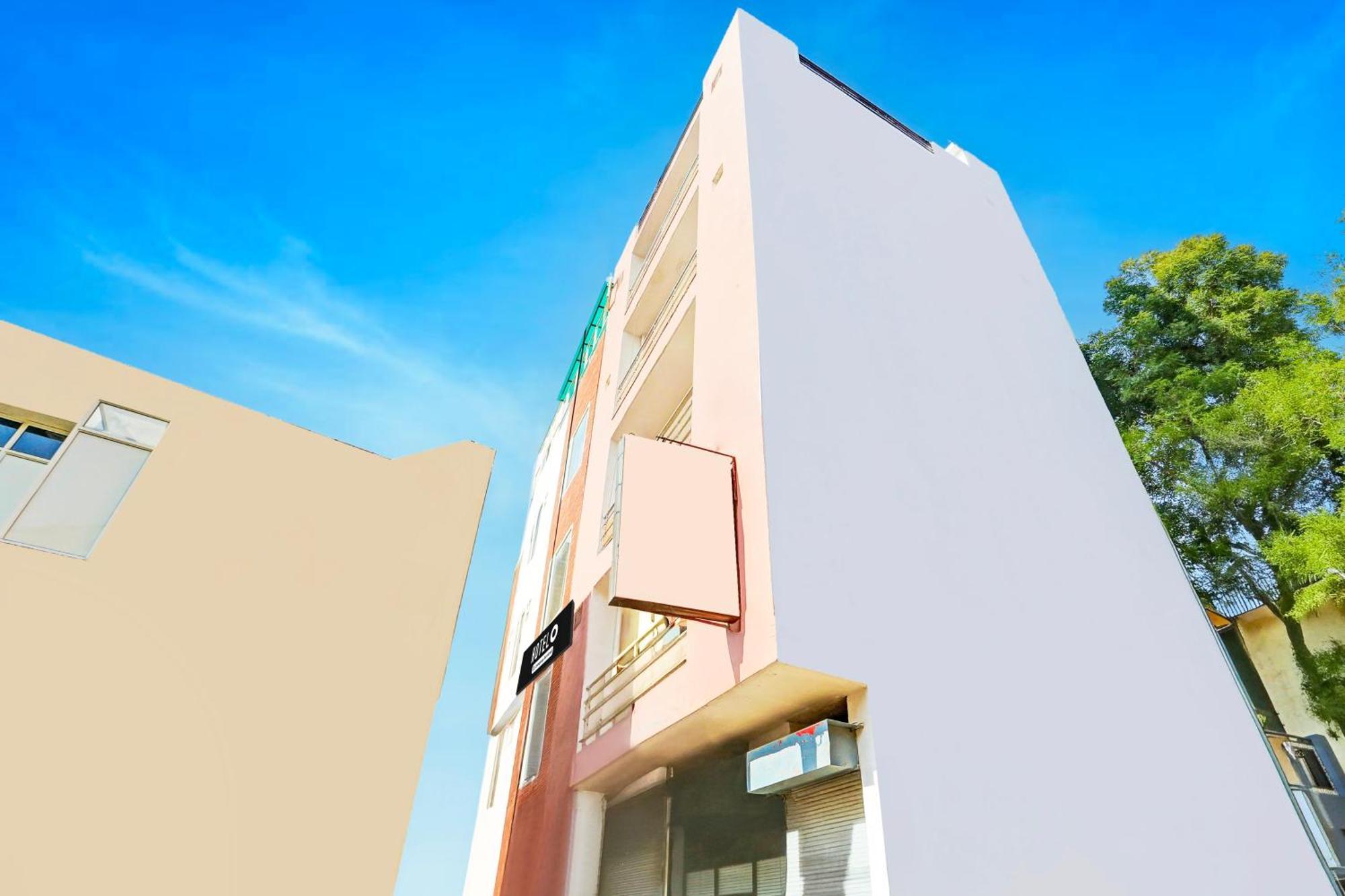 Super Hotel O Sector 45 Formerly Manyavar Chandīgarh Exterior foto
