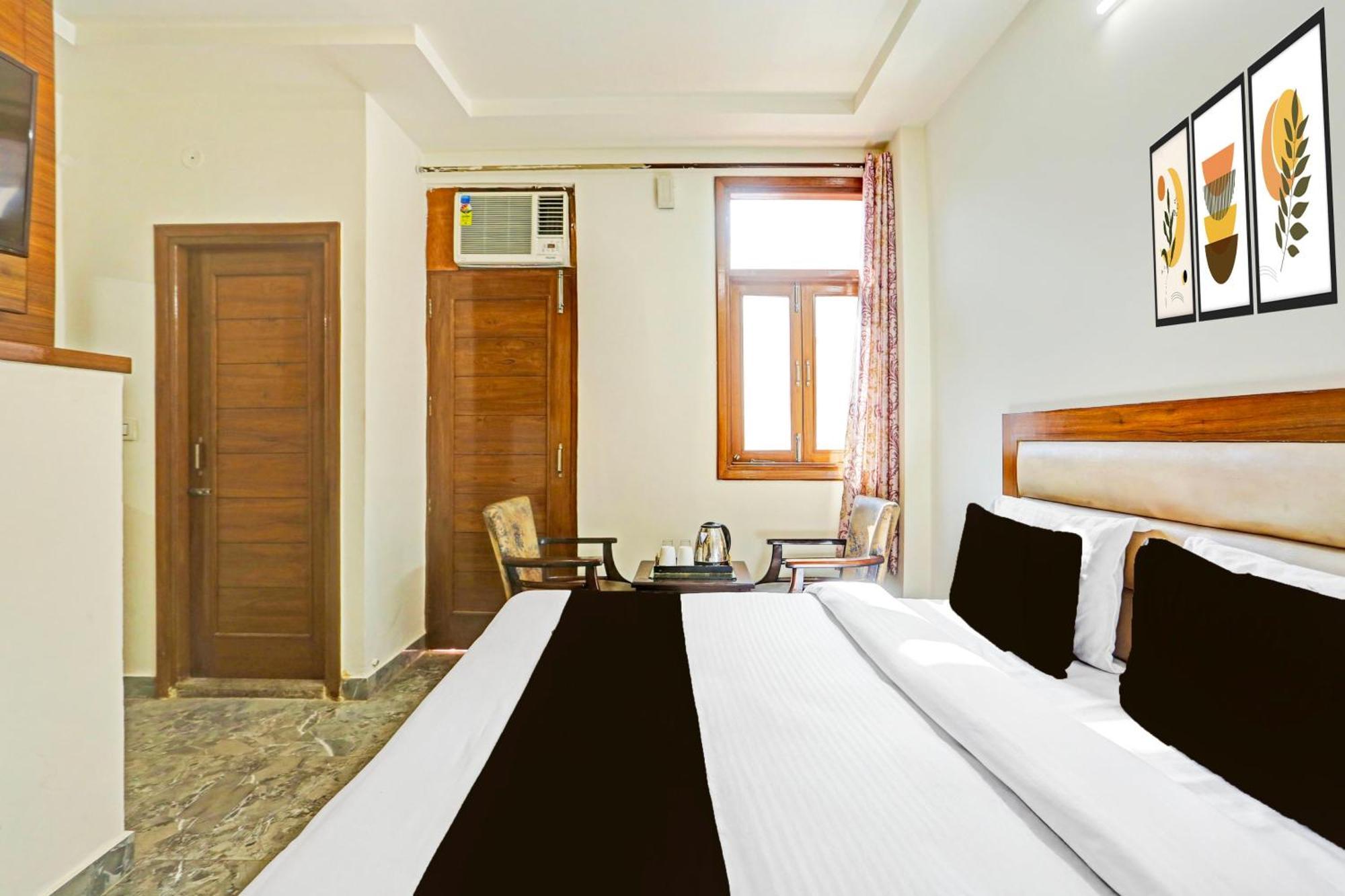 Super Hotel O Sector 45 Formerly Manyavar Chandīgarh Exterior foto